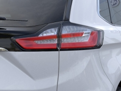 New 2020  Ford Edge 4d SUV FWD SEL at Promax Motors near Davenport, IA