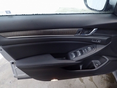 New 2018  Honda Accord Sedan 4d Touring 1&period;5L at Promax Motors near Davenport&comma; IA