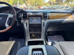 Used 2012  Cadillac Escalade 4d SUV AWD Platinum at B&L Auto Sales near West Columbia&comma; SC