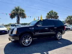 Used 2012  Cadillac Escalade 4d SUV AWD Platinum at B&L Auto Sales near West Columbia&comma; SC
