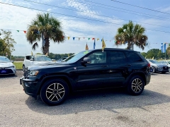 Used 2020  Jeep Grand Cherokee 4d SUV 4WD Trailhawk V6 at B&L Auto Sales near West Columbia&comma; SC