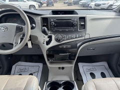 Used 2013  Toyota Sienna 5dr Van V6 LE FWD &lpar;Natl&rpar; at B&L Auto Sales near West Columbia&comma; SC