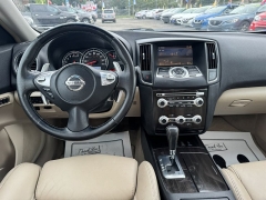 Used 2014  Nissan Maxima 4dr Sdn 3&period;5 SV w&sol;Premium Pkg at B&L Auto Sales near West Columbia&comma; SC