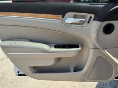 Used 2012  Chrysler 300 4d Sedan Limited at B&L Auto Sales near West Columbia&comma; SC