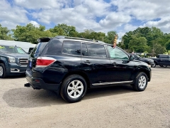 Used 2011  Toyota Highlander 4WD 4dr V6 &lpar;Natl&rpar; at B&L Auto Sales near West Columbia&comma; SC