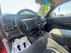 Used 1999  Dodge Dakota Club Cab 131" WB at B&L Auto Sales near West Columbia&comma; SC
