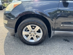 Used 2009  Chevrolet Traverse FWD 4dr LT w&sol;1LT at B&L Auto Sales near West Columbia&comma; SC