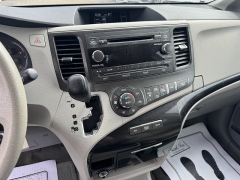 Used 2013  Toyota Sienna 5dr Van V6 LE FWD &lpar;Natl&rpar; at B&L Auto Sales near West Columbia&comma; SC