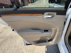 Used 2012  Chrysler 300 4d Sedan Limited at B&L Auto Sales near West Columbia&comma; SC