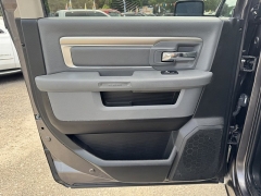 Used 2019  Ram 1500 Classic SLT 4x2 Crew Cab 6'4" Box at B&L Auto Sales near West Columbia&comma; SC