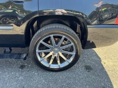 Used 2012  Cadillac Escalade 4d SUV AWD Platinum at B&L Auto Sales near West Columbia&comma; SC
