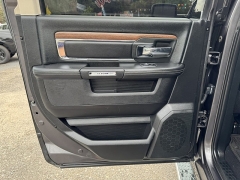 Used 2018  Ram 1500 4WD Crew Cab Laramie at B&L Auto Sales near West Columbia&comma; SC