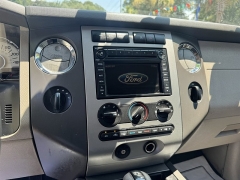 Used 2007  Ford Expedition 4WD 4dr XLT at B&L Auto Sales near West Columbia&comma; SC