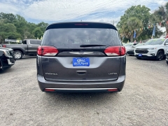 Used 2020  Chrysler Pacifica Limited FWD at B&L Auto Sales near West Columbia&comma; SC