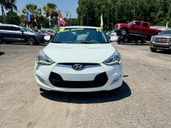 Used 2013  Hyundai Veloster 3dr Cpe Auto w&sol;Gray Int at B&L Auto Sales near West Columbia&comma; SC