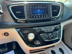 Used 2019  Chrysler Pacifica Touring L FWD at B&L Auto Sales near West Columbia&comma; SC