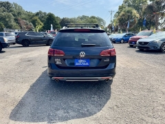 Used 2017  Volkswagen Golf Alltrack 1&period;8T DSG at B&L Auto Sales near West Columbia&comma; SC