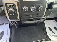 Used 2019  Ram 1500 Classic SLT 4x2 Crew Cab 6'4" Box at B&L Auto Sales near West Columbia&comma; SC