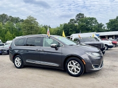 Used 2020  Chrysler Pacifica Limited FWD at B&L Auto Sales near West Columbia&comma; SC