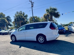 Used 2022  Chrysler Pacifica Touring L FWD at B&L Auto Sales near West Columbia&comma; SC