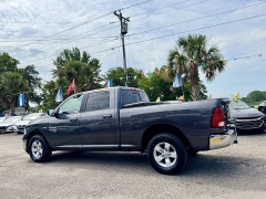 Used 2019  Ram 1500 Classic SLT 4x2 Crew Cab 6'4" Box at B&L Auto Sales near West Columbia&comma; SC