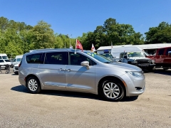 Used 2019  Chrysler Pacifica Touring L FWD at B&L Auto Sales near West Columbia&comma; SC
