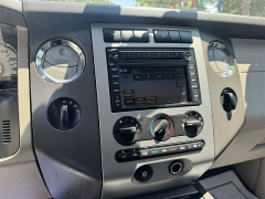 Used 2007  Ford Expedition 4WD 4dr XLT at B&L Auto Sales near West Columbia&comma; SC