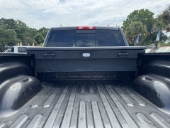 Used 2019  Ram 1500 Classic SLT 4x2 Crew Cab 6'4" Box at B&L Auto Sales near West Columbia&comma; SC