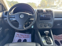 Used 2006  Volkswagen Jetta Sedan 4dr 2&period;5L at B&L Auto Sales near West Columbia&comma; SC