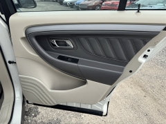 Used 2011  Ford Taurus 4d Sedan SEL at B&L Auto Sales near West Columbia&comma; SC