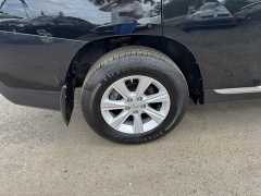 Used 2011  Toyota Highlander 4WD 4dr V6 &lpar;Natl&rpar; at B&L Auto Sales near West Columbia&comma; SC
