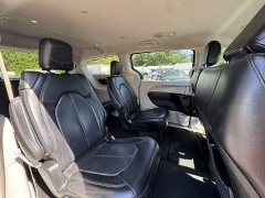Used 2019  Chrysler Pacifica Touring L FWD at B&L Auto Sales near West Columbia&comma; SC