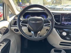 Used 2022  Chrysler Pacifica Touring L FWD at B&L Auto Sales near West Columbia&comma; SC