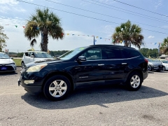 Used 2009  Chevrolet Traverse FWD 4dr LT w&sol;1LT at B&L Auto Sales near West Columbia&comma; SC