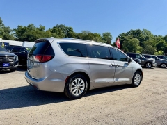 Used 2019  Chrysler Pacifica Touring L FWD at B&L Auto Sales near West Columbia&comma; SC