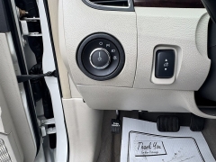 Used 2011  Ford Taurus 4d Sedan SEL at B&L Auto Sales near West Columbia&comma; SC