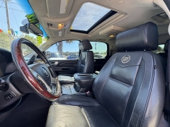 Used 2012  Cadillac Escalade 4d SUV AWD Platinum at B&L Auto Sales near West Columbia&comma; SC