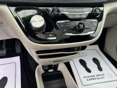 Used 2020  Chrysler Pacifica Limited FWD at B&L Auto Sales near West Columbia&comma; SC