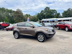 Used 2015  Kia Sportage 4d SUV AWD LX at B&L Auto Sales near West Columbia&comma; SC