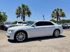 Used 2012  Chrysler 300 4d Sedan Limited at B&L Auto Sales near West Columbia&comma; SC