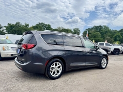Used 2020  Chrysler Pacifica Limited FWD at B&L Auto Sales near West Columbia&comma; SC