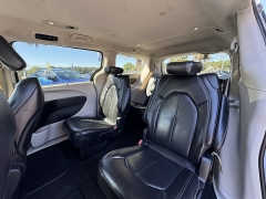 Used 2022  Chrysler Pacifica Touring L FWD at B&L Auto Sales near West Columbia&comma; SC