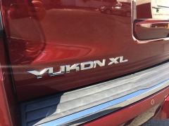 Used 2017  GMC Yukon XL 4d SUV 4WD Denali at Blackhawk Used Cars near Bettendorf, IA