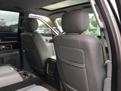 Used 2004  Lincoln Navigator 4dr 2WD at Blackhawk Used Cars near Bettendorf, IA