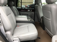 Used 2004  Lincoln Navigator 4dr 2WD at Blackhawk Used Cars near Bettendorf, IA