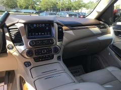 Used 2017  GMC Yukon XL 4d SUV 4WD Denali at Blackhawk Used Cars near Bettendorf, IA