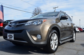 Used 2013  Toyota RAV4 AWD 4dr Limited (Natl) at Blackhawk Used Cars near Bettendorf, IA