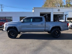 Used 2019  Toyota Tacoma 4WD Double Cab TRD Sport Longbed at Blackhawk Used Cars near Bettendorf, IA
