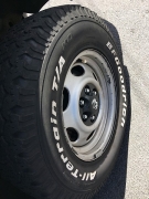 Used 2000  Dodge Dakota Reg Cab 112" WB at Blackhawk Used Cars near Bettendorf, IA