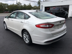 Used 2014  Ford Fusion 4d Sedan SE at Blackhawk Used Cars near Bettendorf, IA